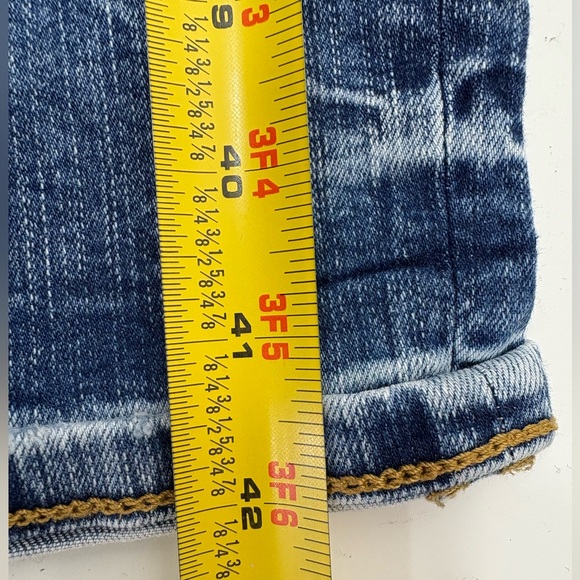 Torrid Women's Perfect Wide Leg Vintage Strech Distressed Jeans - Picture 12 of 12